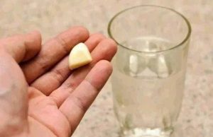 Health Benefits Of Drinking Warm Garlic Water Every Night Before Bed