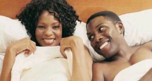 Here Are Four Reasons Why Couples Should Sleep Naked