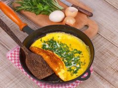 3 things you should eat to keep your body strong in old age