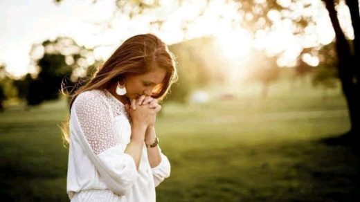 Never do these 5 things if you want God to answer your prayers